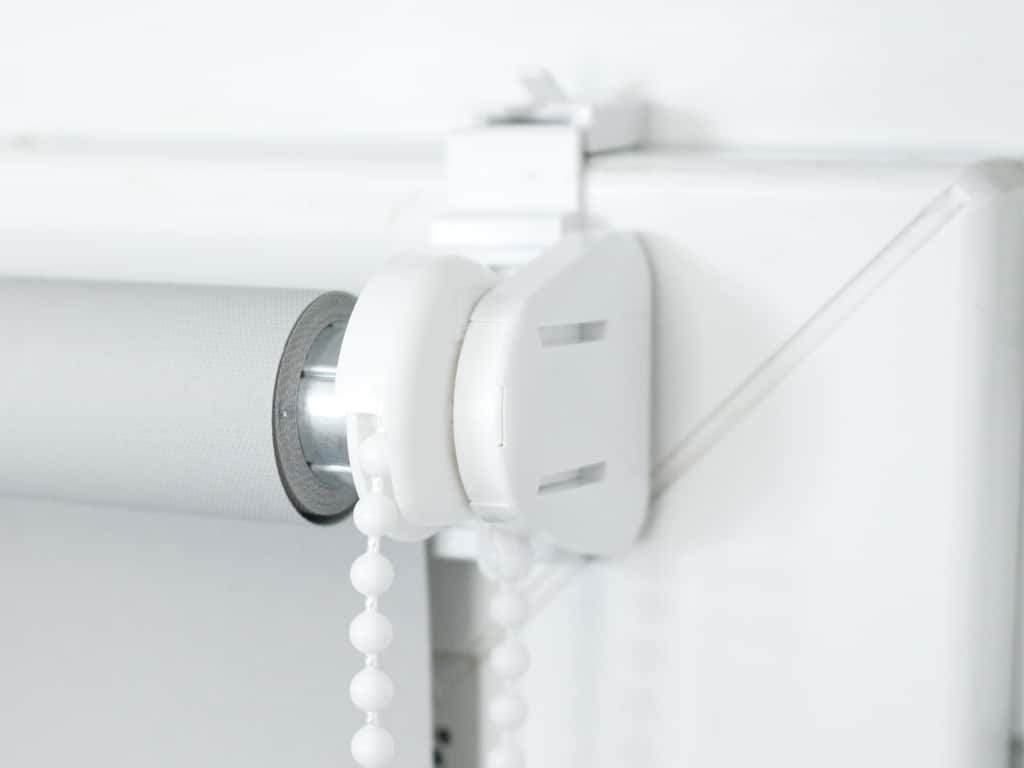 Klemmträger am Fensterflügel – Rollo mit Klemmträger befestigen ohne Bohren